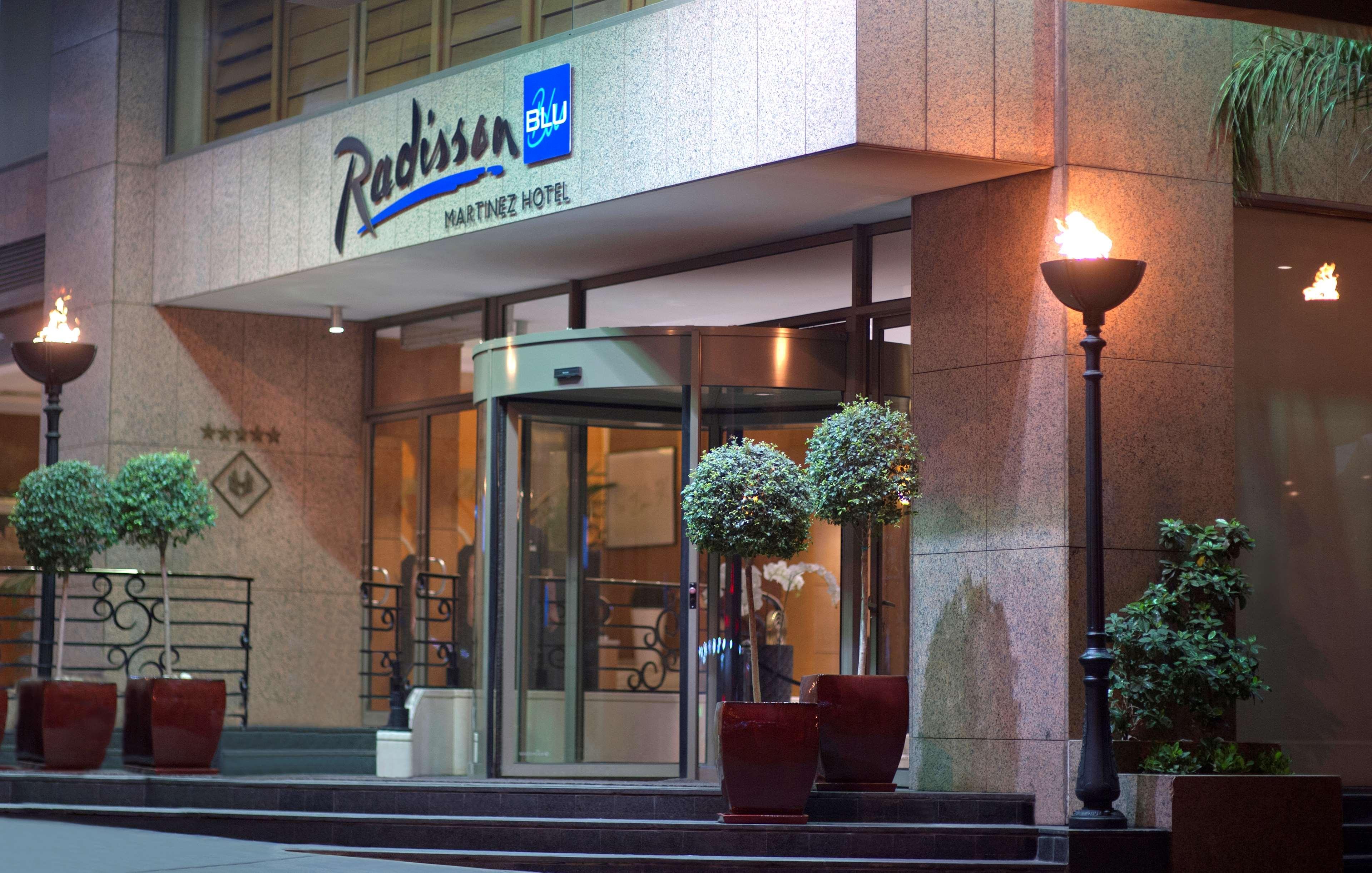 Hotel Radisson Blu Martinez Bejrút Exteriér fotografie Radisson Blu in Athens