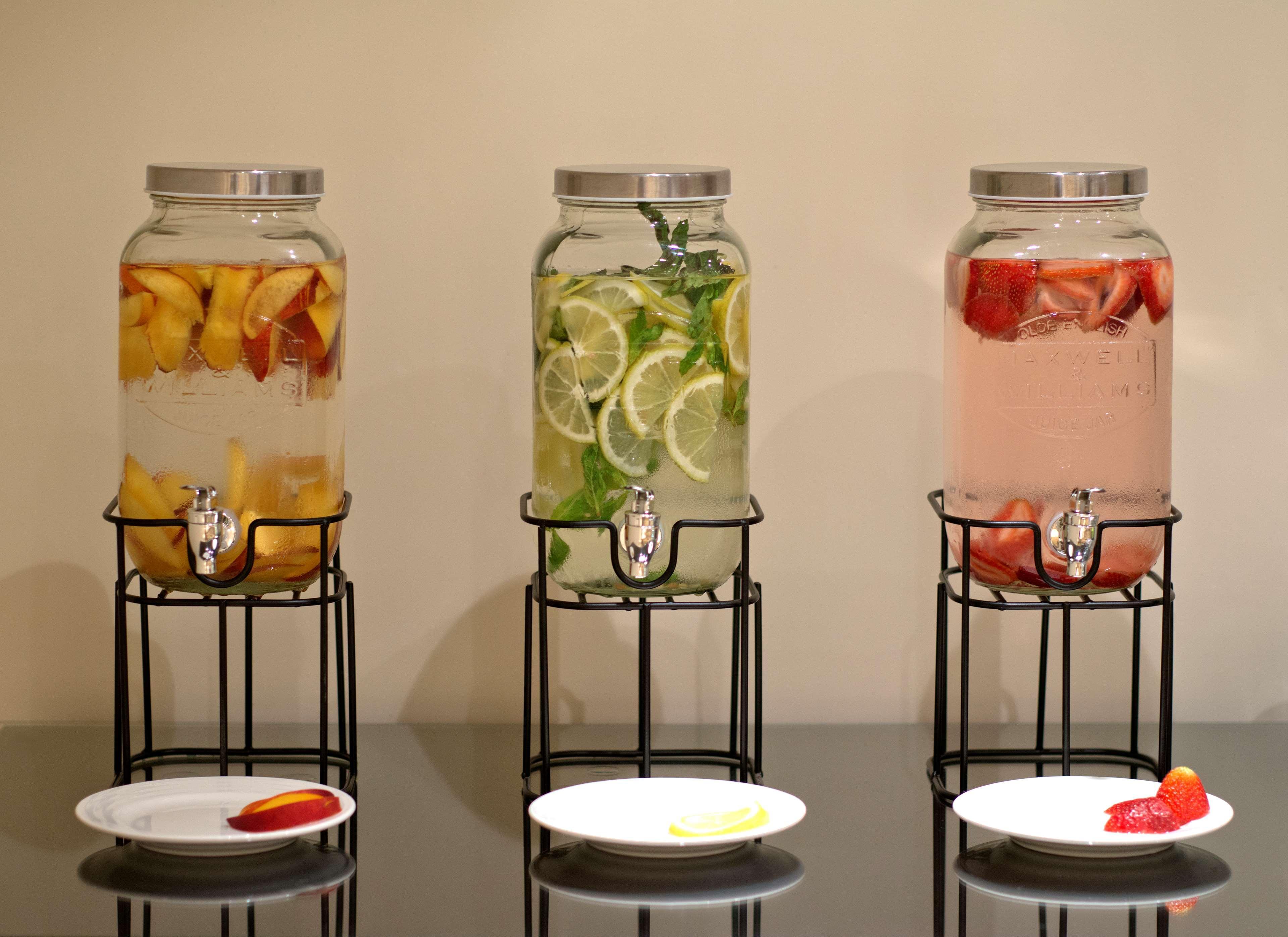 Hotel Radisson Blu Martinez Bejrút Exteriér fotografie Infused water