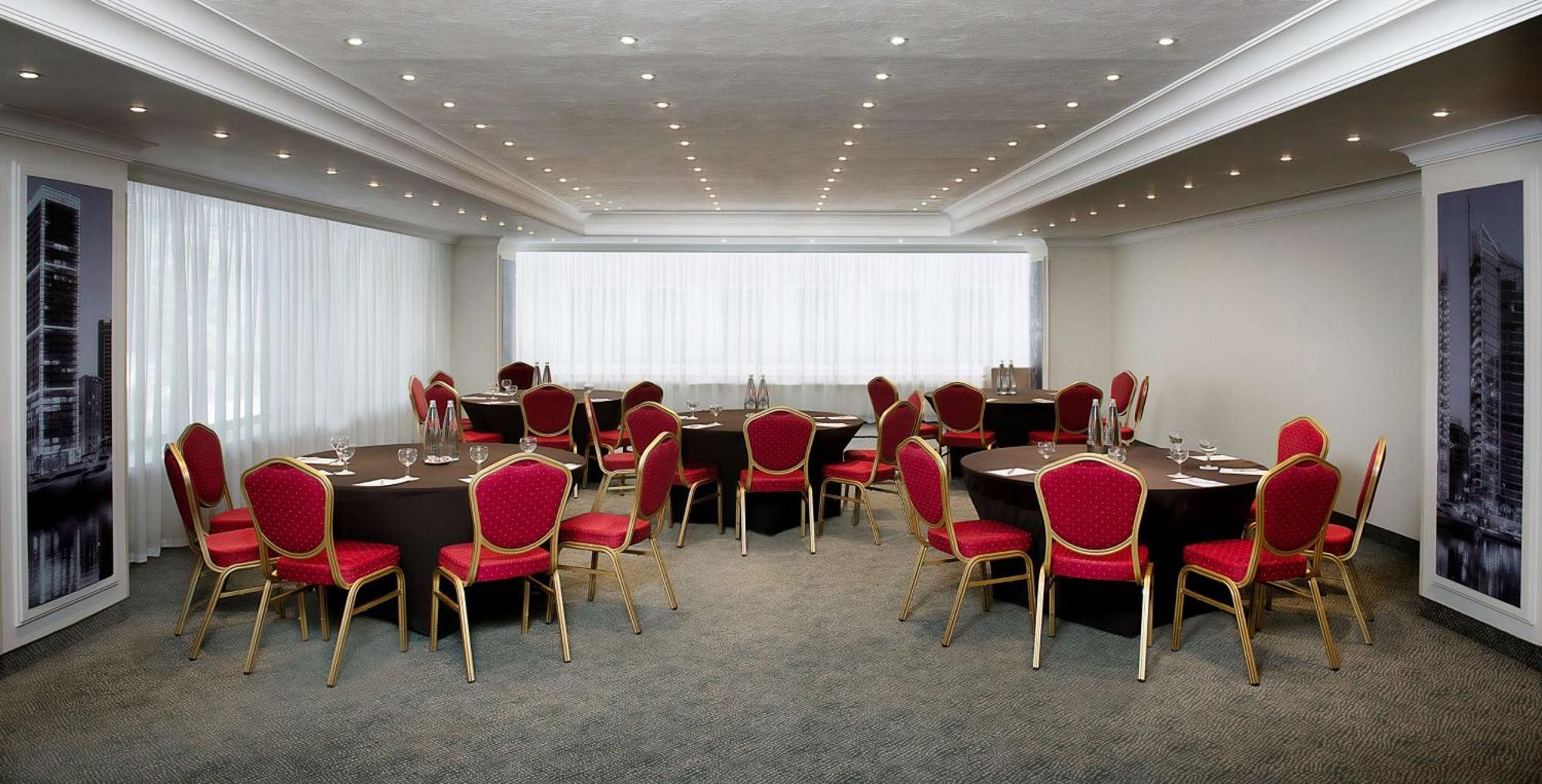 Hotel Radisson Blu Martinez Bejrút Exteriér fotografie Meeting room