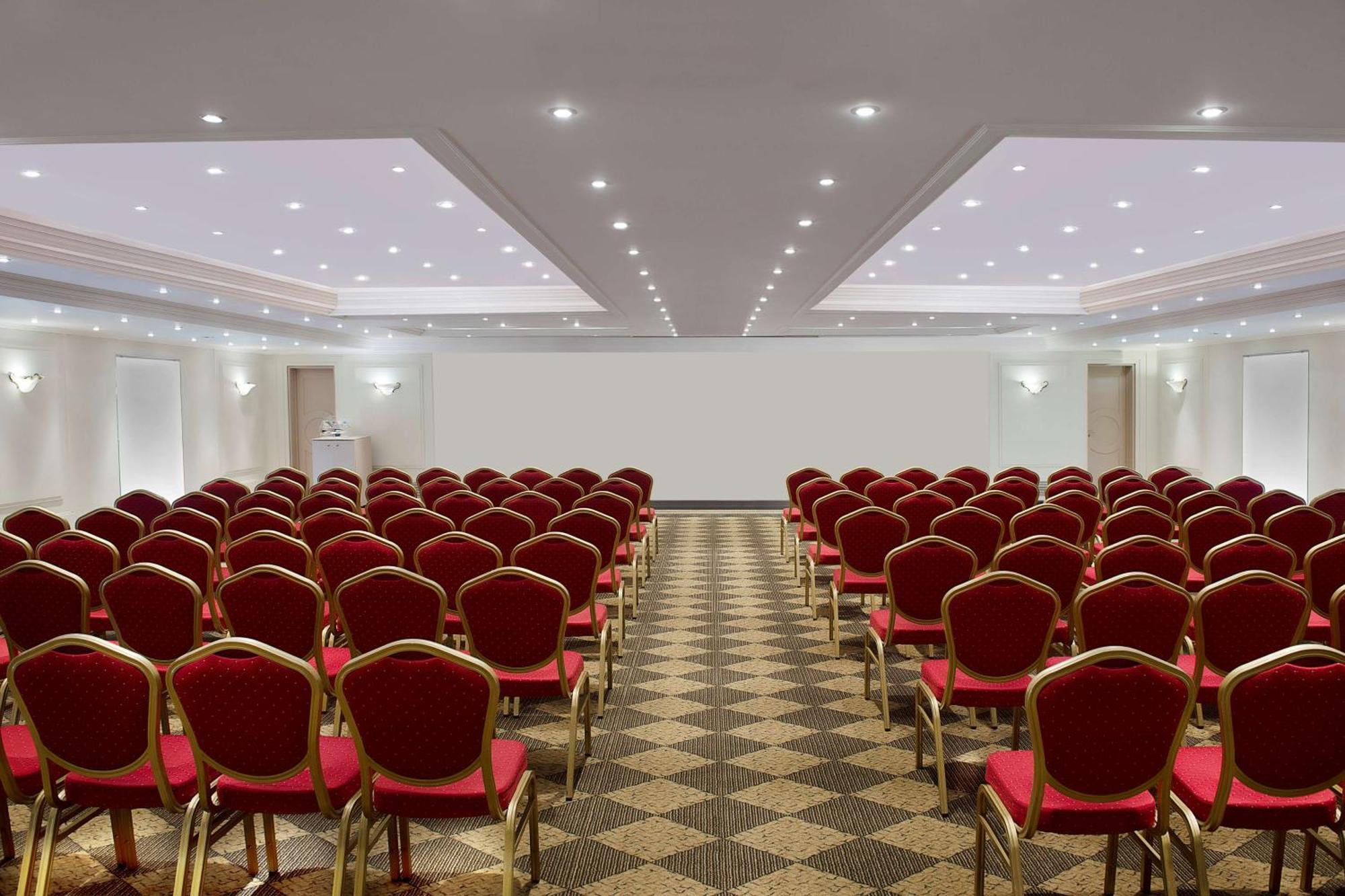 Hotel Radisson Blu Martinez Bejrút Exteriér fotografie The ballroom